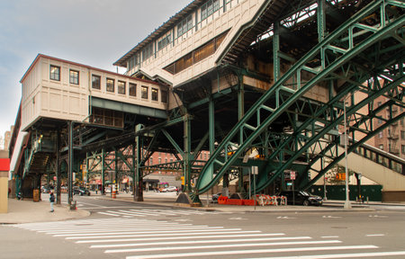 New York, USA. 11 10 2019. Urban landscape of New York streets and infrastructure in autumn. Access to the subway platforms above Broadway Street at the intersection with W 125 St.の写真素材