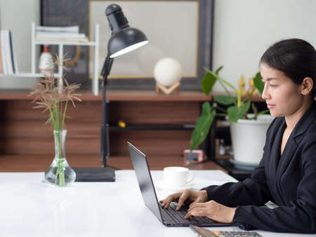 business woman trading forex stock, trading forex in tablet platform and destop