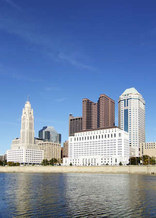 Columbus, Ohio skyline and the Scioto River.の写真素材