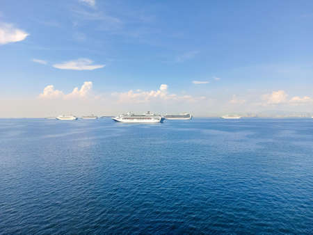 cruise ships are anchored in manila bayのeditorial素材