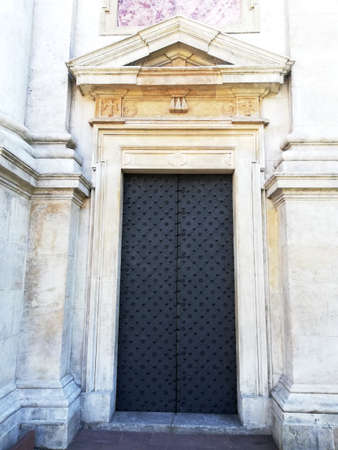 Beautiful old door in an ancient house, mansion. Beautiful texture.の写真素材