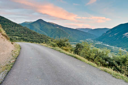 Buesa valley within Ordesa y Monte Perdido National Parkの写真素材