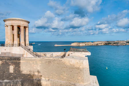 Great Siege Bell Memorial in Valletta, Maltaの写真素材