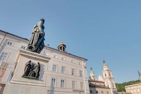 Mozart statue on Mozart Square (Mozartplatz) located at Salzburg, Austriaの写真素材