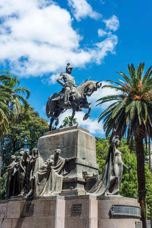 Juan Antonio de Arenales Monument on 9 de Julio Square in Salta, Argentinaのeditorial素材