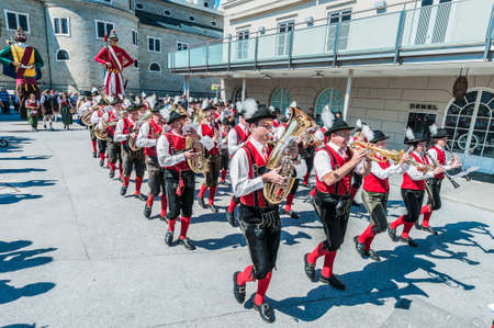 SALZBURG, AUSTRIA - MAY 26: Salzburger Dult Festzug parade celebration on May 26, 2012 in Salzburg, Austria.のeditorial素材