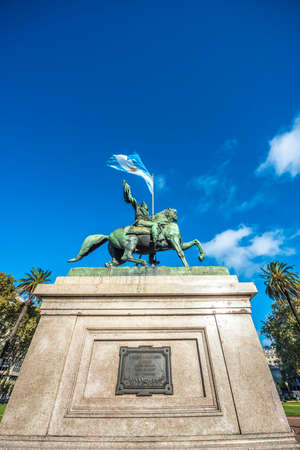 Statue of Manuel Belgrano, Argentine economist, lawyer, politician, and military leader and creator of the Flag of Argentina.のeditorial素材