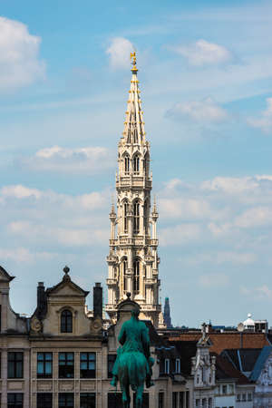 Kunstberg (Mont des Arts), meaning Mount of the Arts, is a historic site in the center of Brussels, Belgium.のeditorial素材