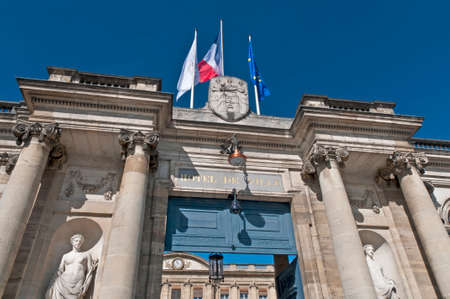 Rohan Palace entrance located at Bordeaux. Franceのeditorial素材