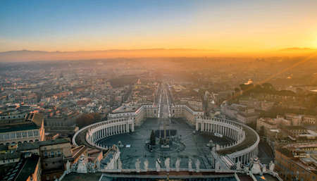 Sunrise on Vatican Cityの素材