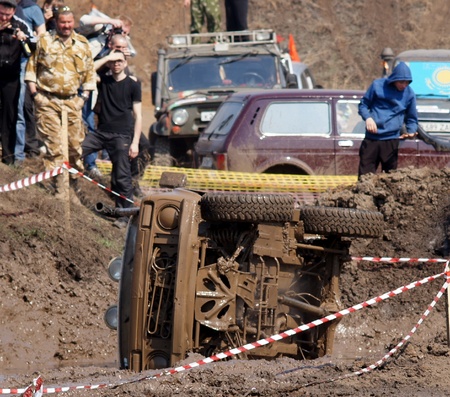 20-21 April 2013 ,city of Magnitogorsk,Russia, On a specially prepared track competitions on off-road-sprint "First dirt 2013"のeditorial素材