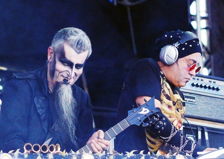 on 8 June ,the city of Samara", " ROCK on the VOLGA 2013" Group "MORDOR", playing in a rare for Russia-style - Industrial metal. They are called Russian Rammstein.のeditorial素材