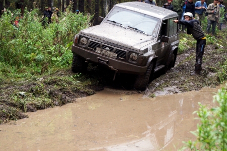 7 September 2013, the city of Beloretsk, Bashkortostan. The third stage of the VI open championship of the Republic of Bashkortostan for the trophy-RAID "Ural stone", SUVs were the stages, specially prepared for the race.のeditorial素材