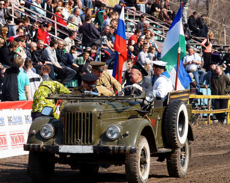 20-21 April 2013 ,city of Magnitogorsk,Russia, On a specially prepared track competitions conducted off-road-sprint  First dirt 2013   Demonstration performances of the club  Antique cars and motorcycles  The crew at the start のeditorial素材