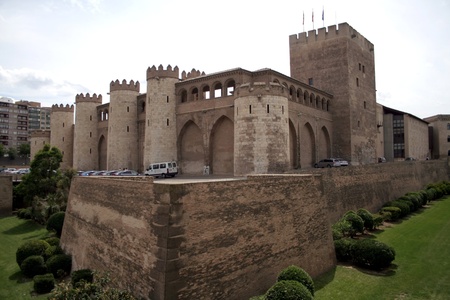 Aljaferia palace castle in Zaragoza Spain Aragon outdoor blue skyのeditorial素材