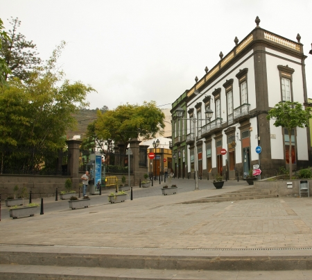 Typical canarian street in Arucas city, Gran Canaria, Spainのeditorial素材