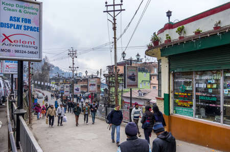 Darjeeling, West Bengal - January 8, 2014   The Mall Road in Darjeeling on a foggy winter evening  Darjeeling is a town in West Bengal state of India  A popular tourist destination, it is located in the Mahabharat Range or Lesser Himalaya at an average elのeditorial素材