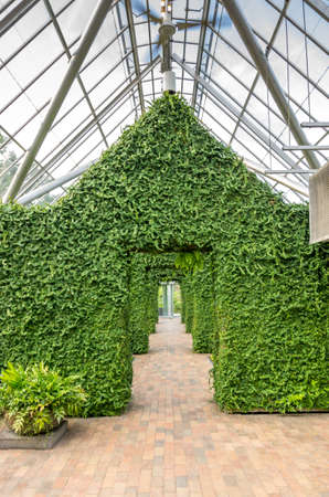 Minneapolis, Minnesota - August 20, 2014:  The Cowles Conservatory at the Minneapolis Sculpture Garden in Minneapolis , Minnesotaのeditorial素材