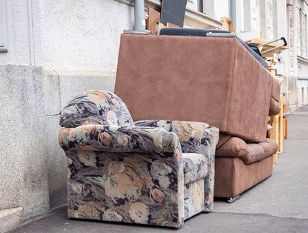 Recyling bulky garbage collection in the street