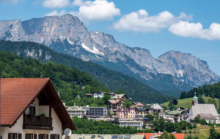 View of the mountains in the Berchtesgaden Alpsの写真素材