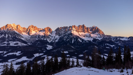 Alpenglow at the Wilder Kaiser Astbergsee, Going, Tyrol, Austria in the Morningの写真素材