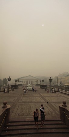 wildfire in Moscow, Russia, 07-AUG-2010, day of worst ecological situation in Moscowのeditorial素材