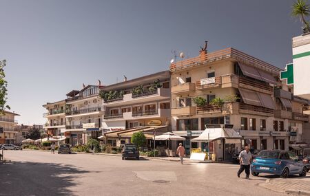 Kalambaka, Greece - 07.04.2018. Town of Kalambaka and view of the mountains of Meteora, a municipality in the Trikala, Greeceのeditorial素材