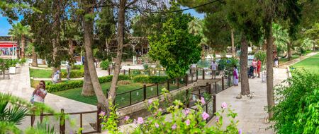 Pamukkale, Turkey â 07.15.2019. Cleopatra antic Pool in Hierapolis Ancient city on a sunny summer dayのeditorial素材