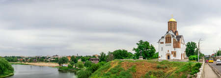 Bila Tserkva, Ukraine 06.20.2020. Ros river in the city of Bila Tserkva, Ukraine, on a cloudy summer dayのeditorial素材