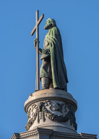 Kyiv, Ukraine 07.11. Monument to Prince Vladimir the Great on Vladimirskaya Gorka in Kyiv, Ukraine, on a sunny summer morningのeditorial素材