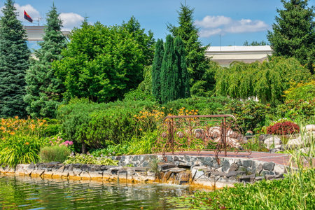 Kyiv, Ukraine 07.10. Public park near the Honka house in the Mezhyhirya Residence, Kyiv, Ukraine, on a sunny summer dayのeditorial素材