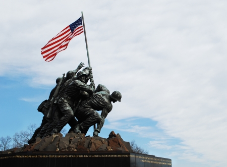 Iwo Jima Memorial, near Arlington National Cemetery in Rosslyn, Virginia, USAのeditorial素材