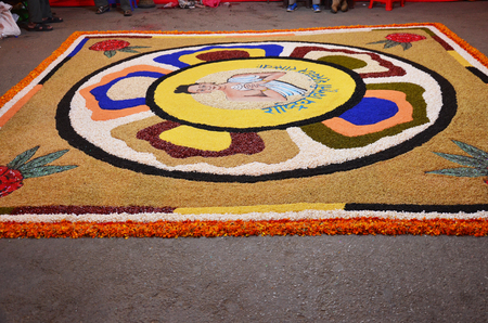 Nepalese people painting art from sand color for contest of Celebrating Tihar Deepawali festival  on November 2, 2013 in Kathmandu Nepal のeditorial素材