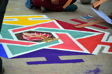 Nepalese people painting art from sand color for contest of Celebrating Tihar Deepawali festival  on November 2, 2013 in Kathmandu Nepal のeditorial素材