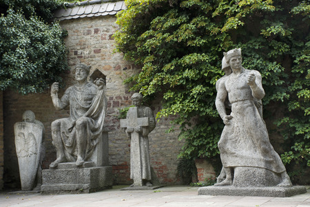 Stone statues of Domgarten Skulpturengarten for German people and foreigner travelers visit  in Domgarten garden at Speyer town in Rhineland-Palatinate, Germanyのeditorial素材