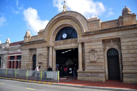 Australian people and foreign travelers go to passenger train at Fremantle railway station at Fremantle port city on May 28, 2016 in Perth, Australiaのeditorial素材