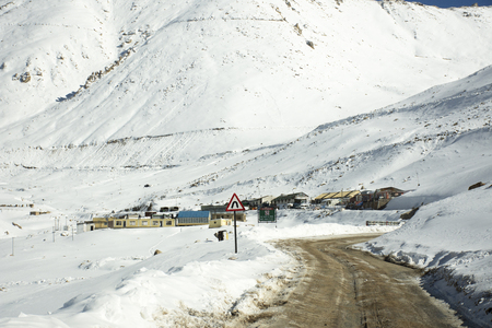 JAMMU KASHMIR, INDIA - MARCH 21 : Indian and traveler people stop car rest at check point base camp on Khardung La Road in Himalaya mountain at Leh Ladakh on March 21, 2019 in Jammu and Kashmir, Indiaのeditorial素材