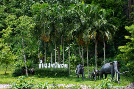 Tham Le Stegodon Wang Kluai sea cave and tunnel inside limestone mountain in UNESCO Global Geopark for thai people and foreign travelers travel visit inside cave on April 11, 2022 in Satun, Thailandのeditorial素材