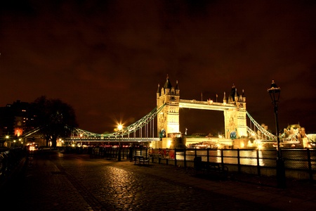 Tower Bridge at Night のeditorial素材