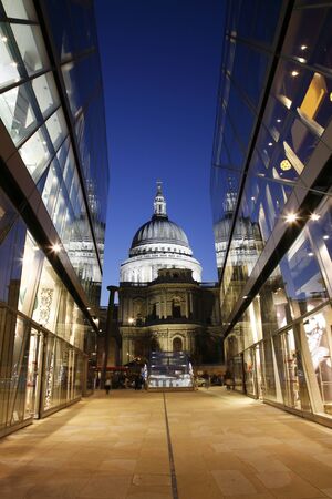 St Paul's Cathedral locates at the top of Ludgate Hill in the City of Londonのeditorial素材