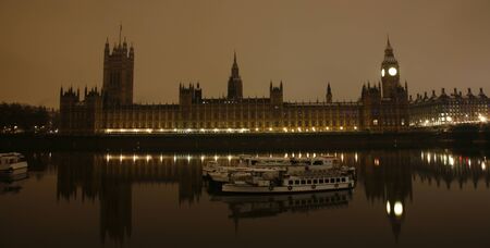 Snow Covered Westminster, seen from South Bank, at dawn  のeditorial素材