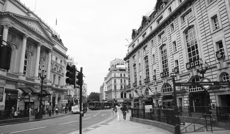 London, UK - August 12, 2010: View of Piccadilly Circus, famous road junction, built in 1819, meeting place, tourist attraction, in West End, inks to Shaftesbury Avenue, Regent Street, Haymarket, Leicester Square and Glasshouse Street.
のeditorial素材