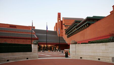 London, UK - November 10, 2010:  Outside view of British Library building, national library of the UK, designed by professor Colin Wilson, separated from British Museum in 1973.  
のeditorial素材