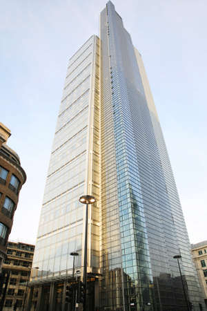 London , UK - March 25, 2012: Outside view of Heron Tower, a skyscraper in the City of London, 230 metres height, 46 floors, completed in 2011, seen from pedestrian walk path. 
のeditorial素材