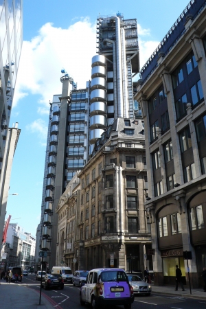 London , UK - April 8, 2010: Outside view of Lloydのeditorial素材