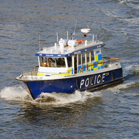 London, UK - March 5, 2013: The MPU, Marine Policing Unit , is responsible for policing of the River Thames in London, also support to Metropolitan Police and City of London Police over incidents in any waterway in London.
のeditorial素材