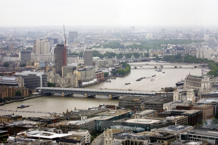 London skyline overlooking thames river, include London Eye, Big Ben, Hungerford Bridge, Waterloo Bridge, Blackfriars Bridge, Embankment Place. 
のeditorial素材
