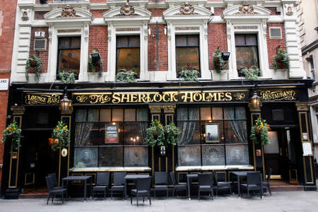 London, UK - May 06, 2012: Outside view of pub, for drinking and socializing, focal point of community. Pub business, now about 53,500 pubs in the UK, has been declining every year.のeditorial素材