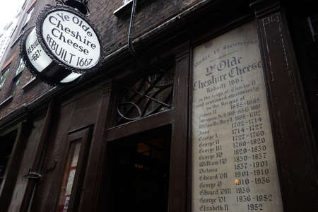 LONDON - SEP 5: English pub sign, Public house, known as pub, is focal point of community, on Sep 5, 2016, London, UK. Pub business, now about 53,500 pubs in UK, has been declining every year.のeditorial素材