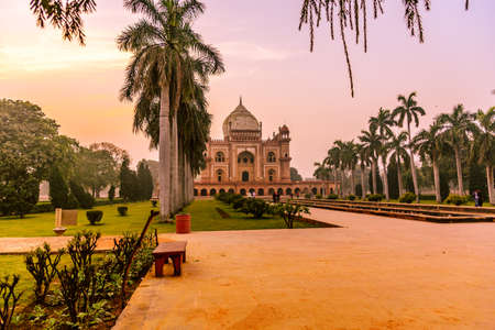 Delhi, October-2018: Safdarjung's Tomb  is a red sandstone & marble mausoleum in Delhi, India. It was built in 1753-54 by nawab 'Shuja-ud-Daulah' as tribute to his father 'Mirza Abul Mansur Khan'.のeditorial素材